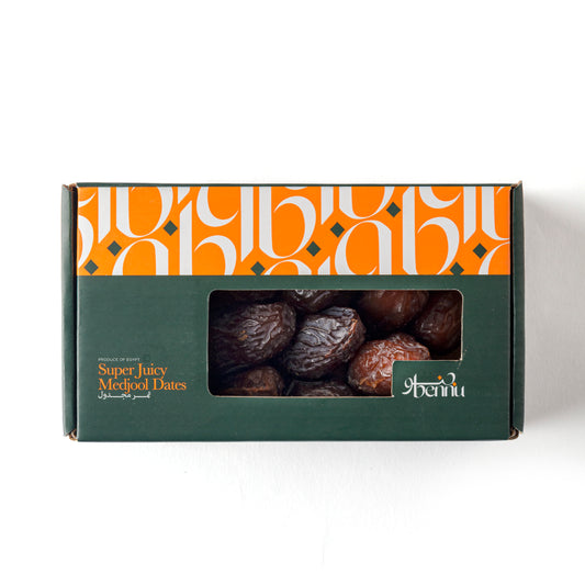 Super Juicy Medjool Dates